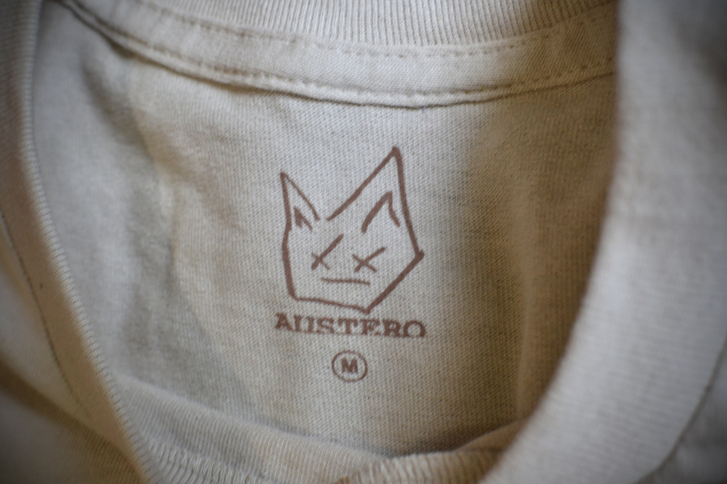 Playera Austero Album Art